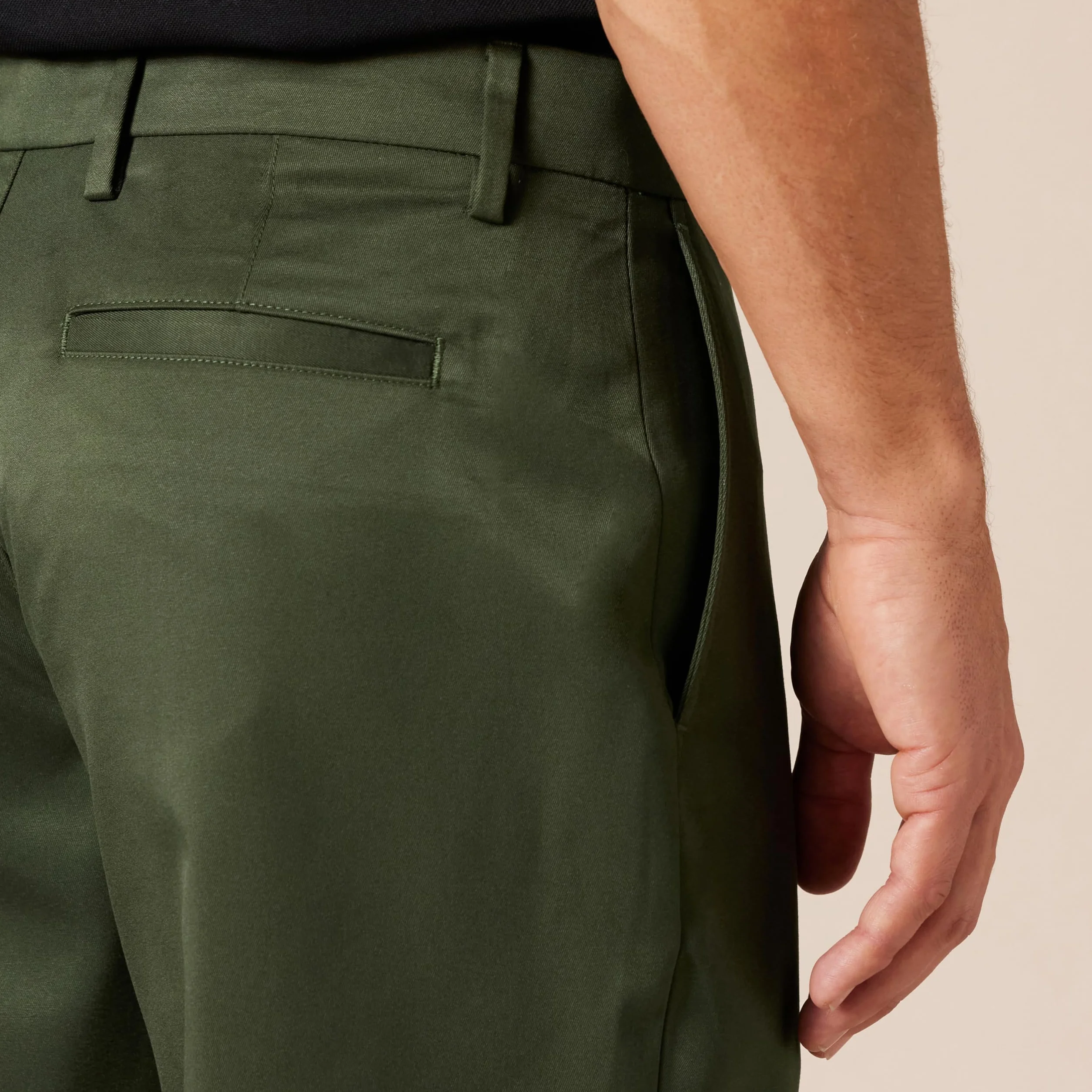 Amazon Essentials Pantalones elásticos de Golf Hombre Tallas Grandes