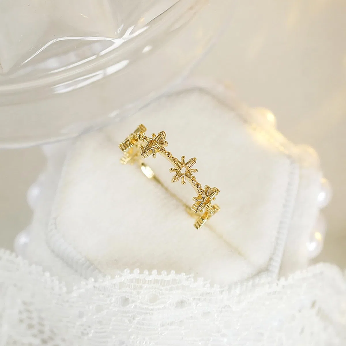 Anillo de boda Au 375/585/750 oro amarillo, estrella hueca