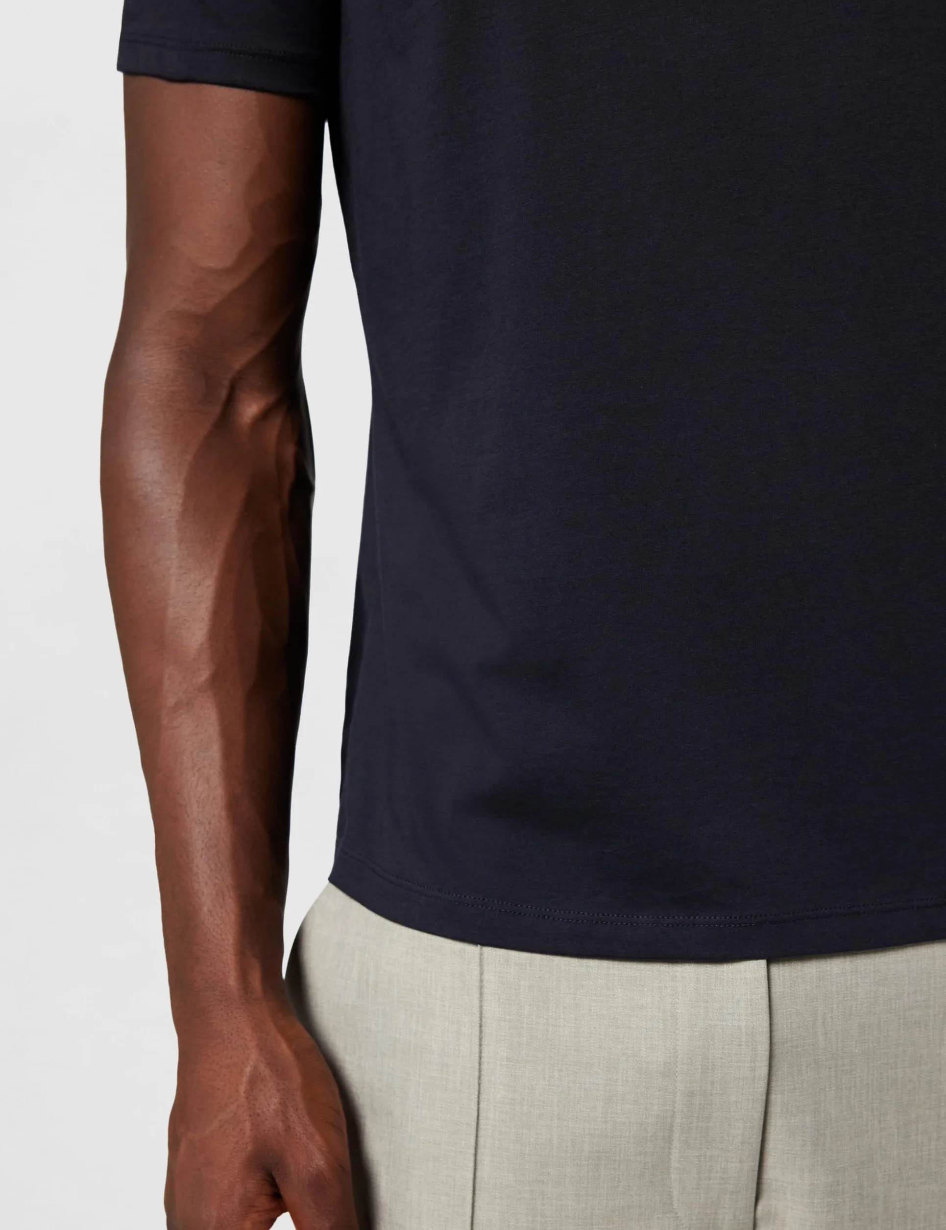 Armani Exchange Plain Front Logo Patch Camiseta para Hombre