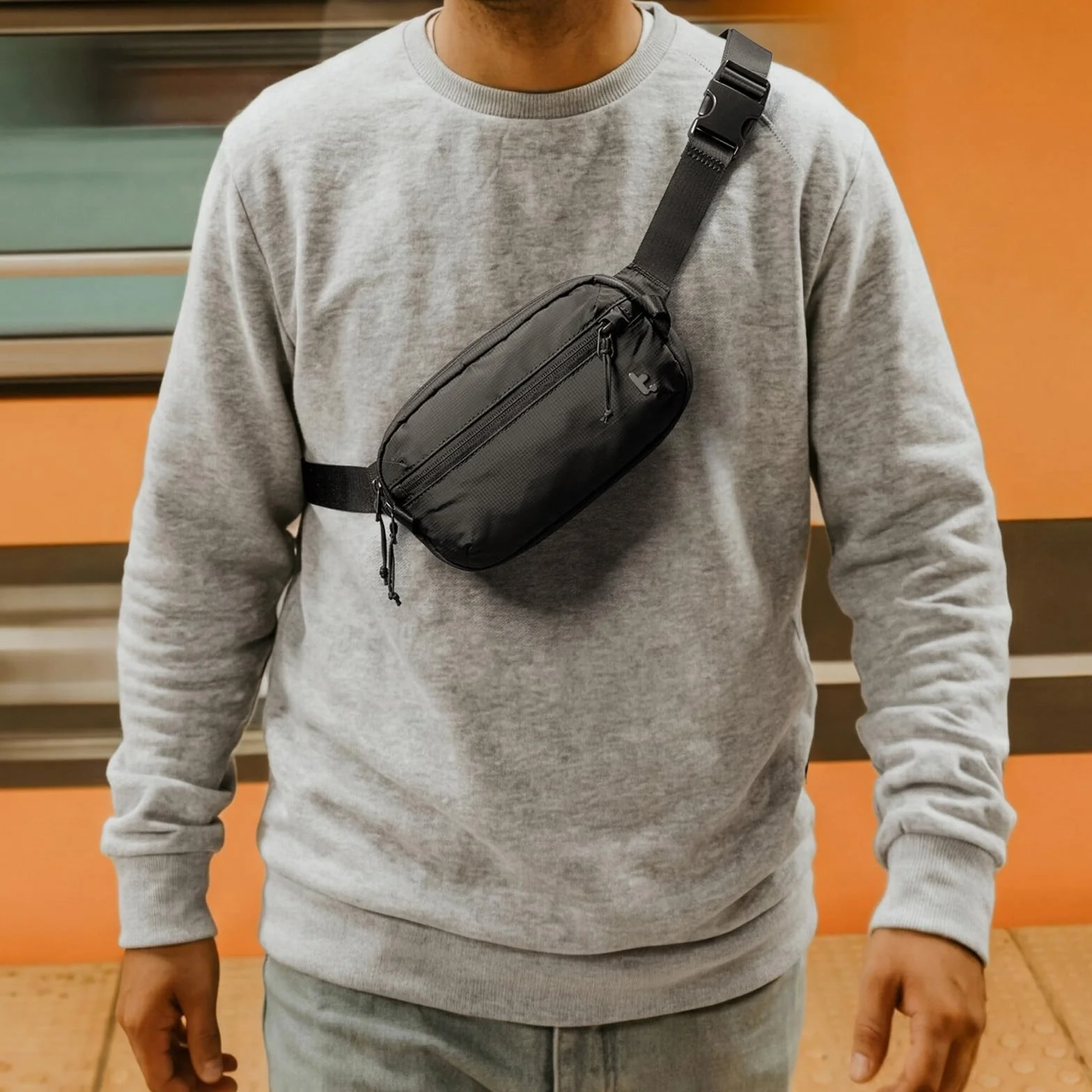 tomtoc 1,5 L Bolso Bandolera Sling Bag con Protección RFID, Riñonera Antirrobo Bolso Cruzado/Pecho Crossbody para Hombre y Mujer, Ligero y Resistente a Salpicaduras para Viajes y Uso Diario, Negra