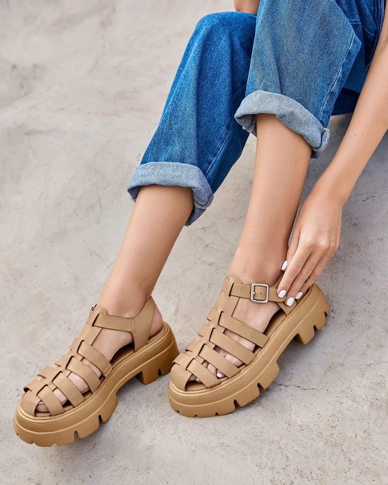 Coutgo Sandalias de tacón grueso con plataforma para mujer, estilo gladiador, correa de tobillo, suela de lengüeta, verano, pescador, Y2K