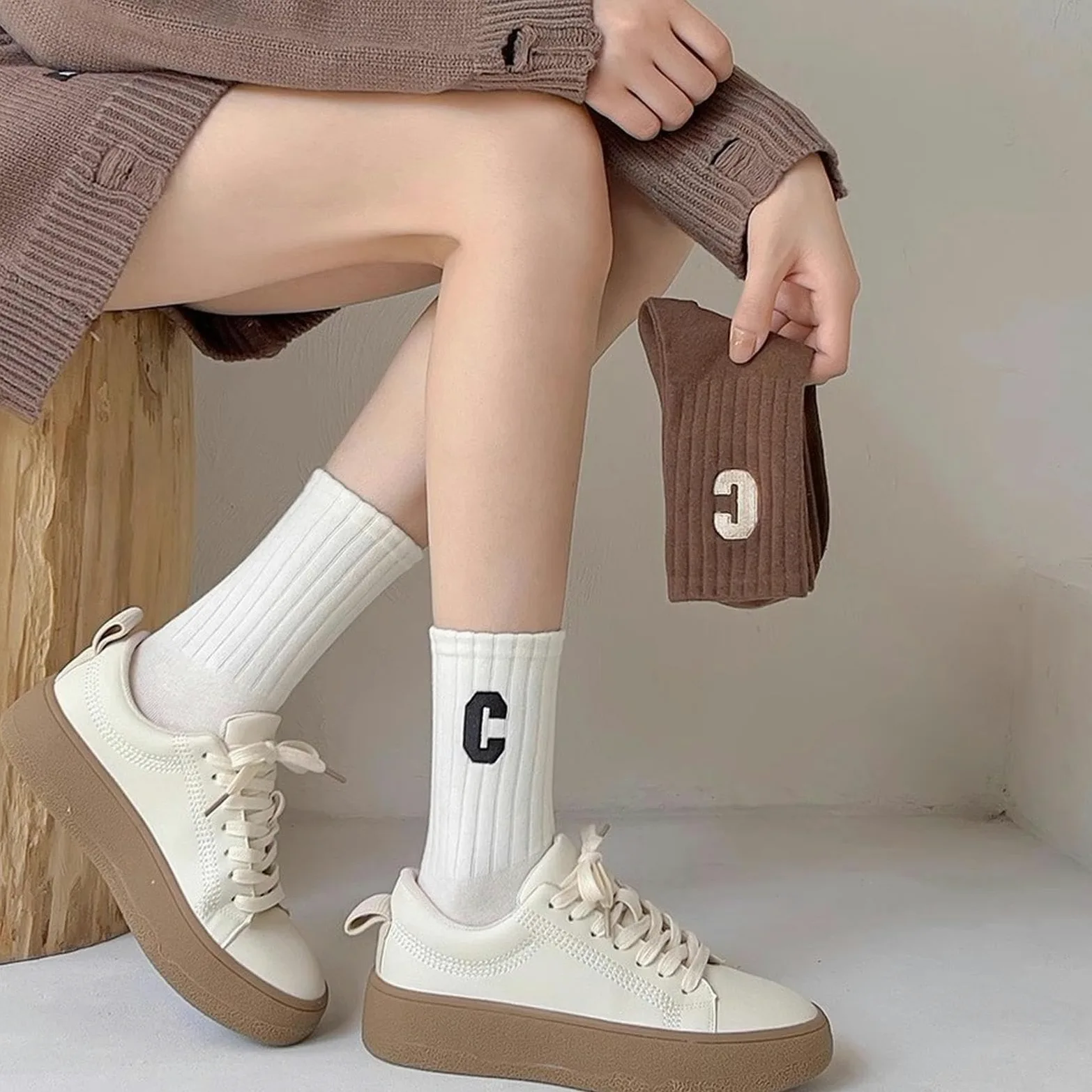 Calcetines Mujer 5 Pares De Calcetines para Mujeres, Medio De Tubo, Primavera Y Otoño, Algodón Puro, Desodorización, Lindas Letras C Calcetines para Mujeres-5 Pares Mixtos-código Promedio