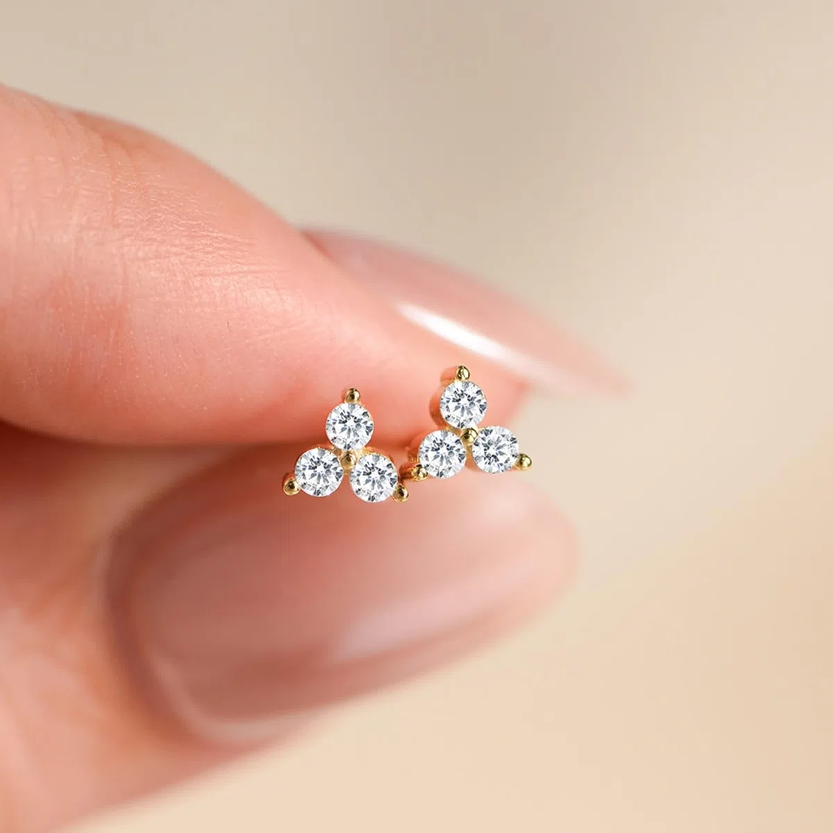 Pendientes de oro blanco 375 de 9 quilates con moissanita, triángulo Au375, pendientes de oro