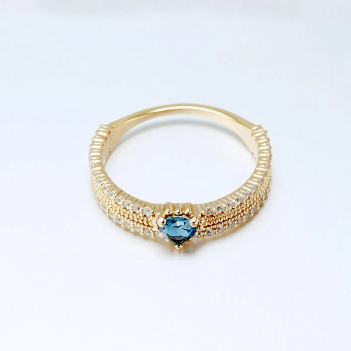 Alianzas Au 375/585/750 Oro con Corazón Azul Topacio Eterno Anillo de Boda
