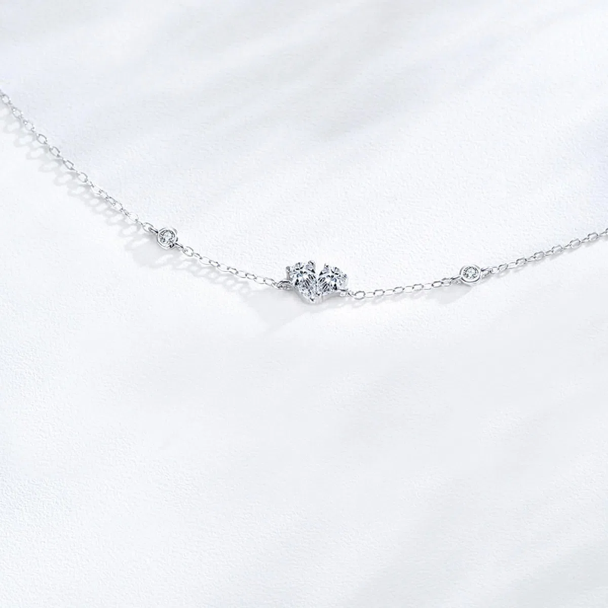 Pulsera Oro Blanco 9K / 14K / 18K Mujer, Corazón y Gota de Agua con Diamante Creado de 0,25 ct, Cadena Extensible 16 CM + 5 CM, Pulseras Mujer Ajustable Plata