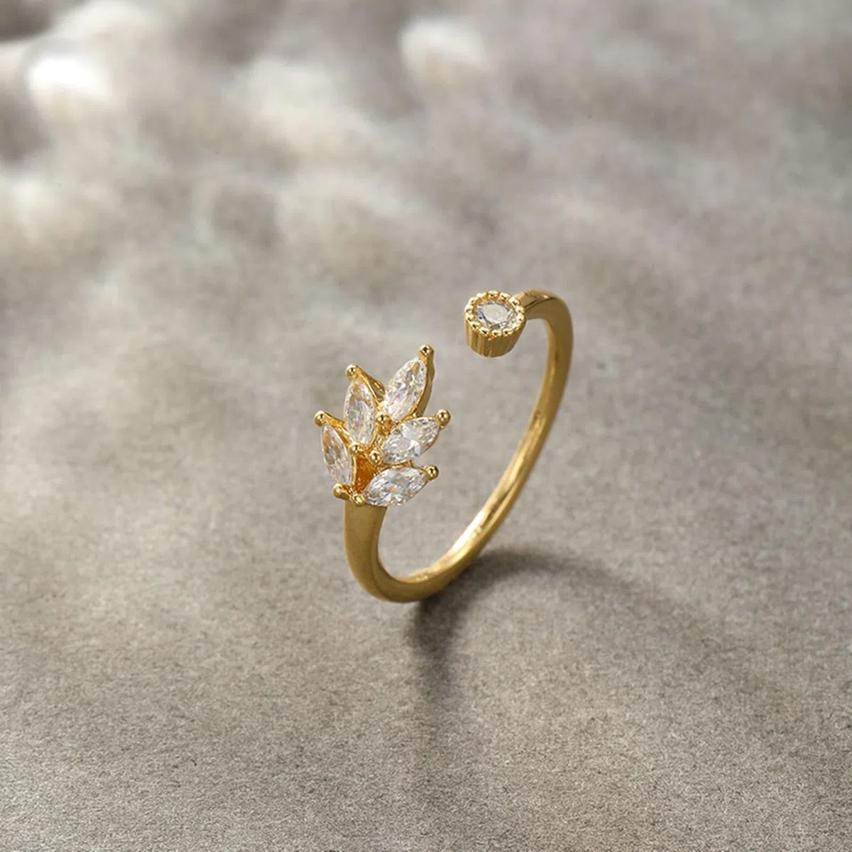Joyas auténticas de oro de 9 K/14 K/18 K anillos de boda con marquesa moissanita hoja