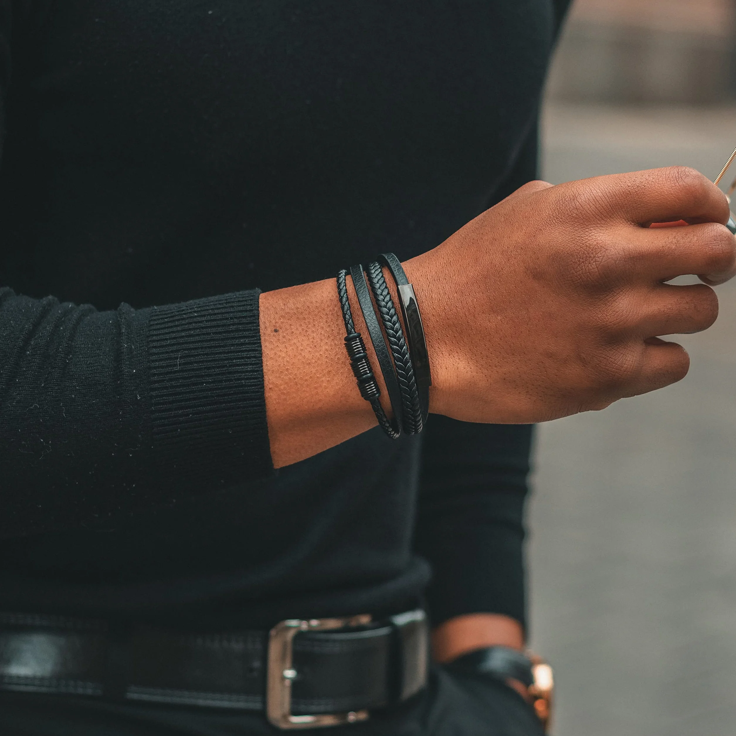SERASAR Pulseras de Cuero Premium para Hombre con Cierre de Acero Inoxidable