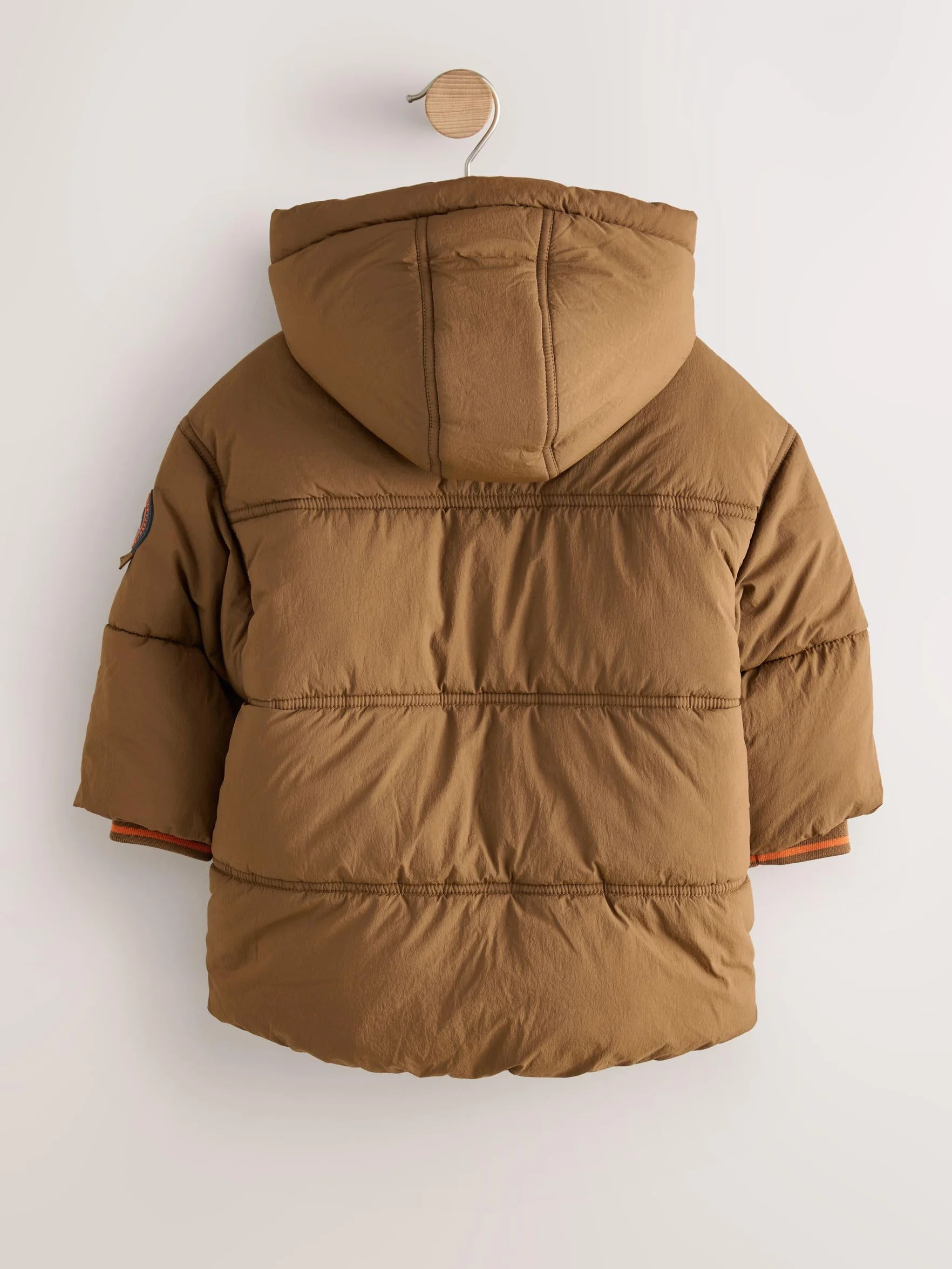 NEXT Niños Abrigo impermeable acolchado con forro de borreguito