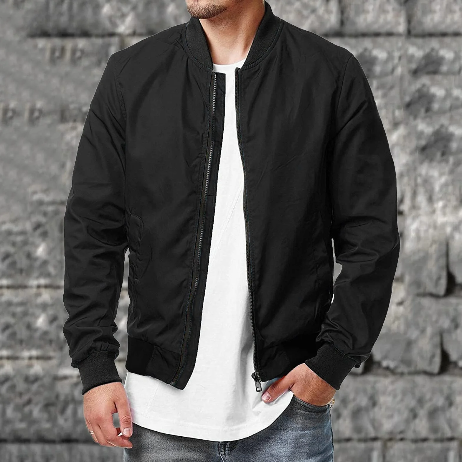 Chaqueta bomber softshell para hombre con capucha ligera de entretiempo